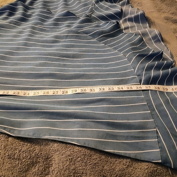 CITY CHIC WOMEN'S BLUE/WHITE PEN STRIPES RUFFLE FAUX WRAP DRESS SIZE L/20 - Picture 11 of 12